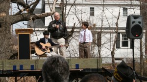 Lee Humiston introducing two Maine boys who sang the national anthem at the POW medal ceremonies.