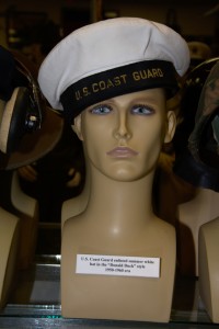 US Coast Guard enlisted summer white hat in the Donald Duck style from the 1950s to 1960s.