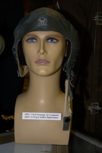 1950s US Air Force Strategic Air Command pilot's A-13 grey leather flight helmet.